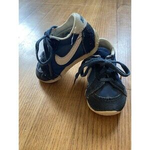 Nike Vintage 80's Big Swoosh 830305 Baby Boys 2 Korea Made Sport Running Shoes